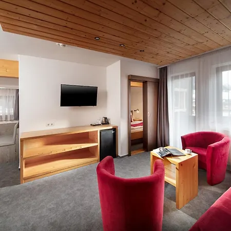 Hoehlenstein 酒店 图克斯