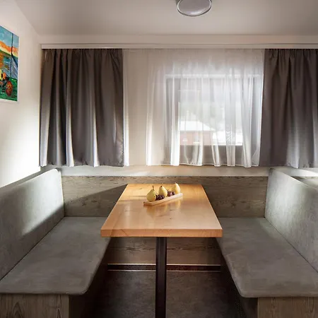 Hoehlenstein 4* Тукс