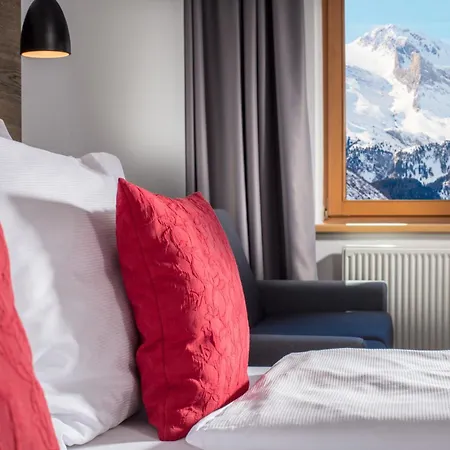 Hoehlenstein Otel 4*