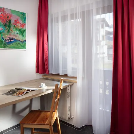 فندق Hoehlenstein تكس