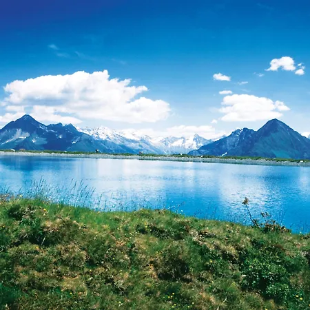 فندق Hoehlenstein