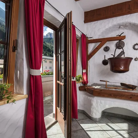 Hoehlenstein 酒店 4*