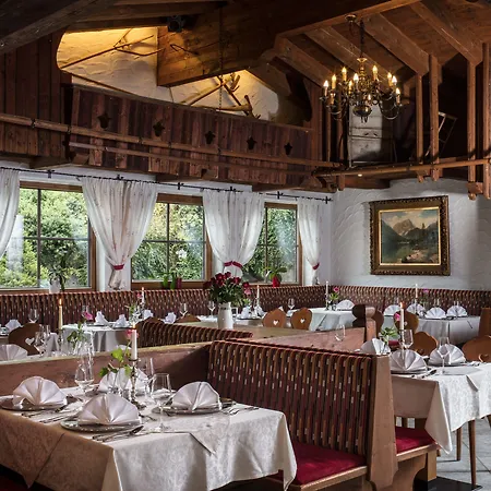 Hoehlenstein Hotel 4*