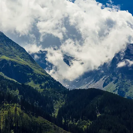 Hoehlenstein 酒店 4*