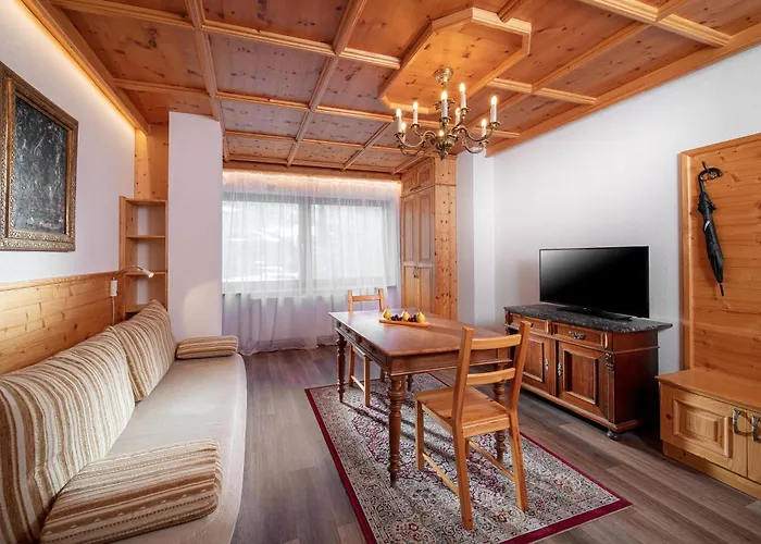 Szálloda Hoehlenstein 4*