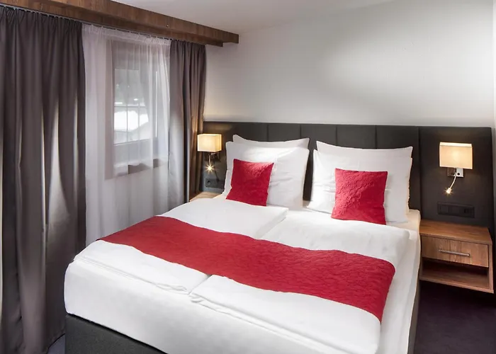 Hoehlenstein Hotel Tux