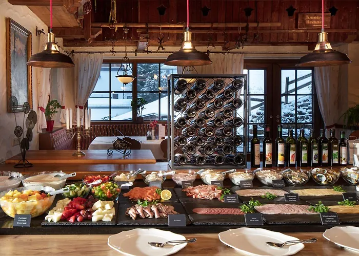 Hoehlenstein Szálloda 4*