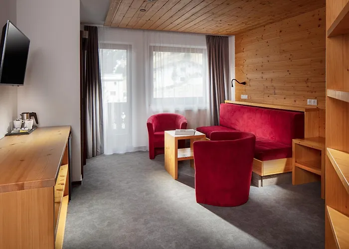 Szálloda Hoehlenstein 4*