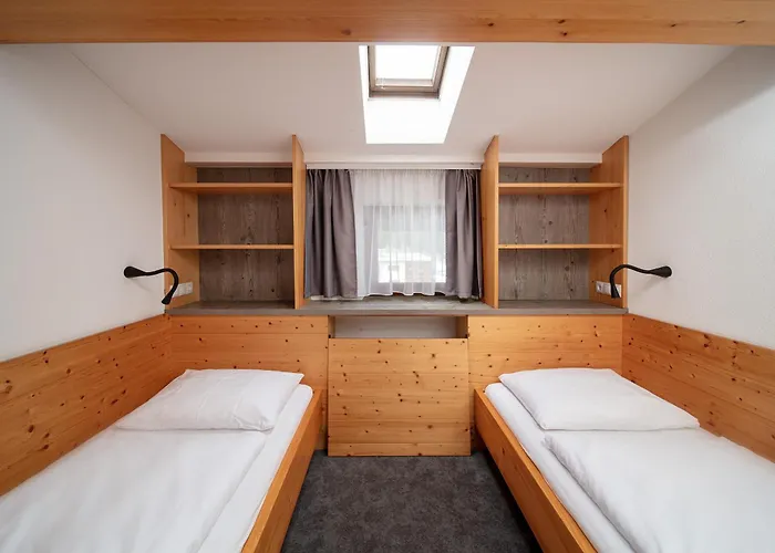 Hoehlenstein 4*