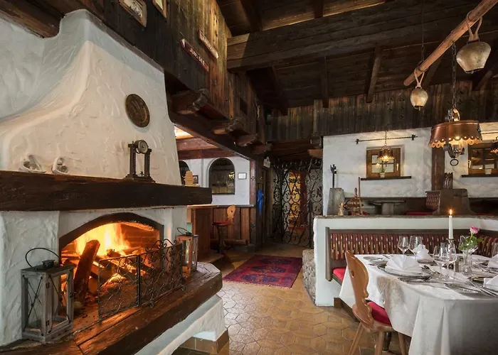 Hoehlenstein Szálloda 4*