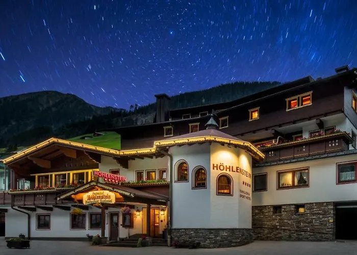 Hoehlenstein Szálloda Tux