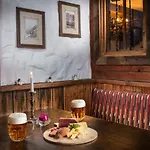 Hotel Hoehlenstein 4*