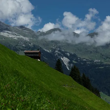 Hotel Hoehlenstein 4*
